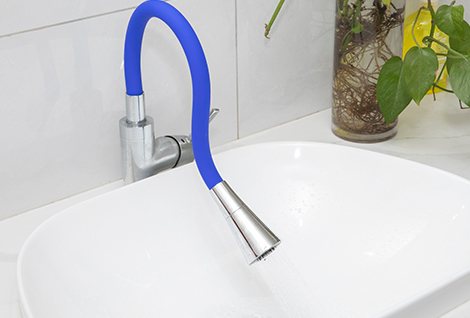 How to improve the sales volume of business model for sanitary ware companies.